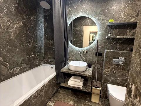 квартира за адресою Князя Романа Мстиславича вул. (Генерала Жмаченка), 22