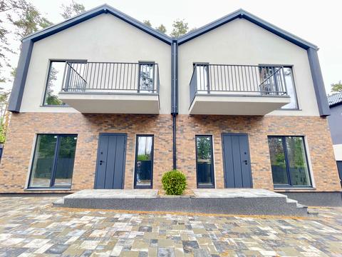 будинок за адресою Толстого