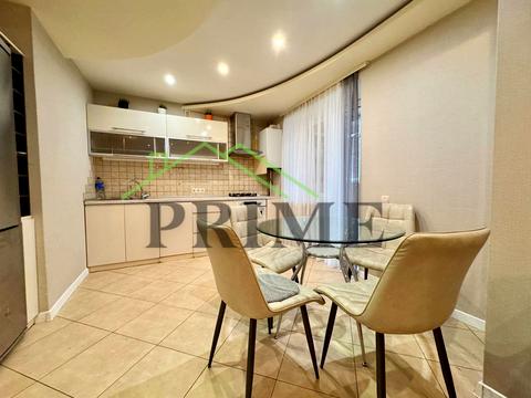 квартира за адресою Дмитра Пругла вул. (Станіславського), 10