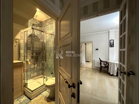 будинок за адресою Соборна вул. ()