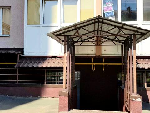 коммерческая по адресу Амосова пер., 22