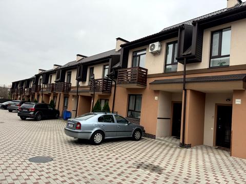 будинок за адресою Озерна вул.