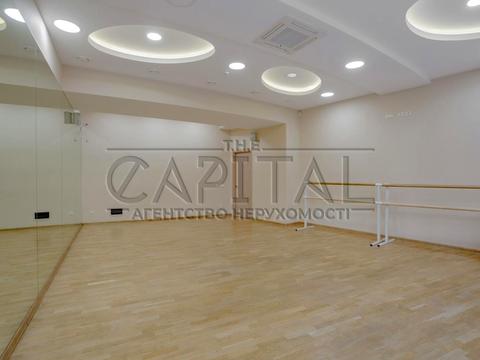 коммерческая по адресу Евгения Коновальца ул. (Щорса), 36Д