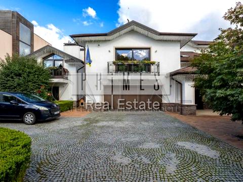 будинок за адресою с. Іванковичі, Авіаторів