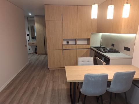 квартира за адресою Степана Бандери вул., 77-Б