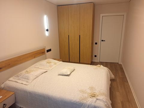 квартира за адресою Степана Бандери вул., 77-Б