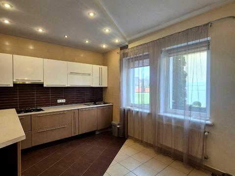 будинок за адресою Свободи, 12