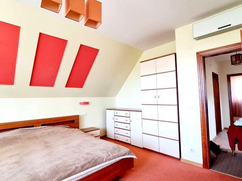 будинок за адресою Свободи, 12