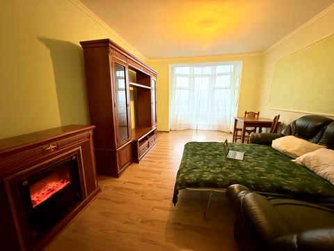 квартира за адресою Плугова вул., 10