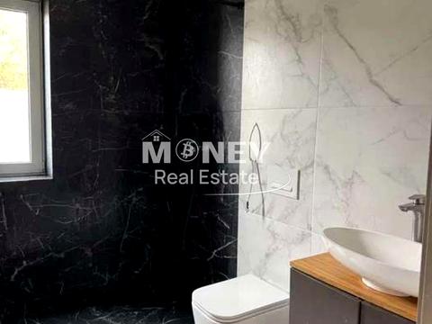 дом по адресу с. Хотяновка, Європейська