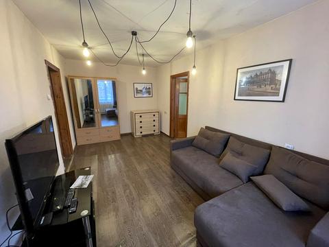 квартира по адресу Дмитрия Яворницкого просп. (Карла Маркса), 6