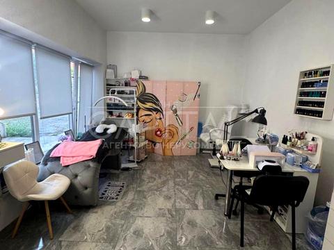 комерційна за адресою Григорія Гуляницького вул., 35-В