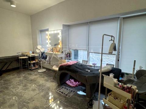 комерційна за адресою Григорія Гуляницького вул., 35-В