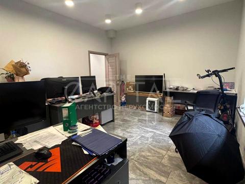 комерційна за адресою Григорія Гуляницького вул., 35-В