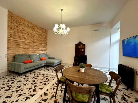 квартира за адресою Ярославів Вал вул., 21