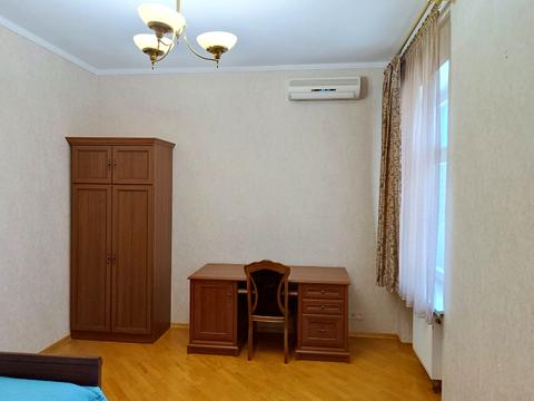 квартира по адресу Назаровская ул. (Ветрова), 11