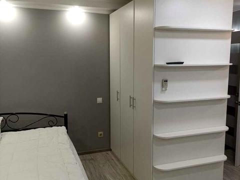 квартира за адресою Героїв полку "Азов" вул. (Маршала Малиновського), 28-Б