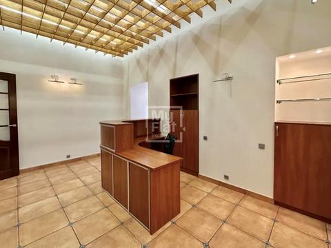 комерційна за адресою Велика Васильківська вул. (Червоноармійська), 49