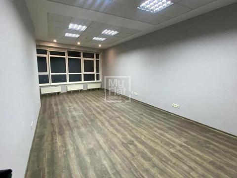 комерційна за адресою Кловський узвіз (Кловський), 7a