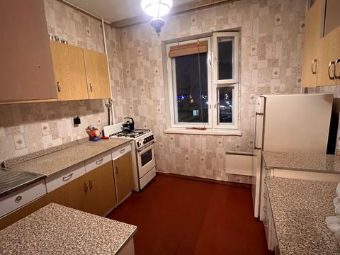 квартира по адресу Червоной Калины просп. (Владимира Маяковского), 8