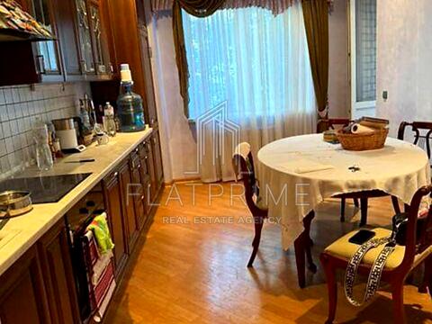 квартира за адресою Вишняківська вул., 13