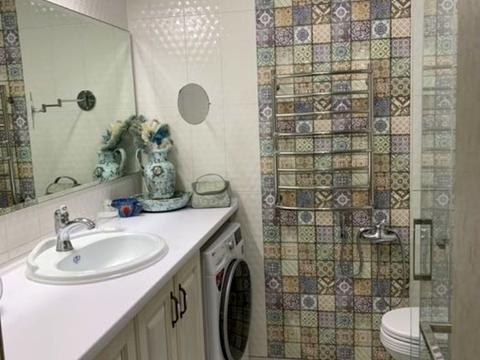 квартира по адресу Володимирська ул., 1