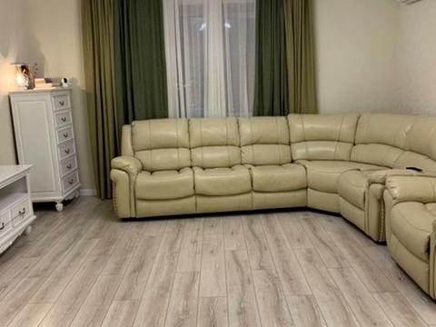 квартира по адресу Володимирська ул., 1