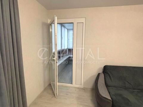 квартира по адресу Олександра Олеся ул., 2-Б