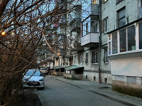 квартира за адресою Василя Єрошенка вул. (), 4