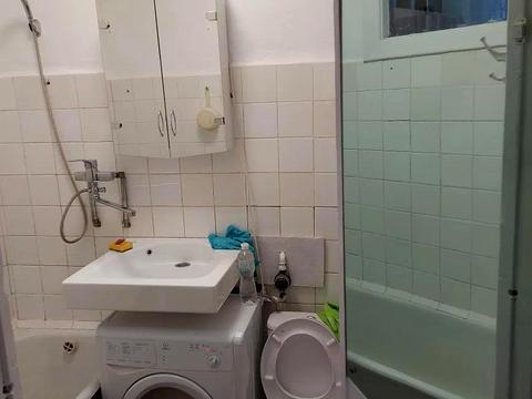 квартира за адресою Василя Єрошенка вул. (), 4