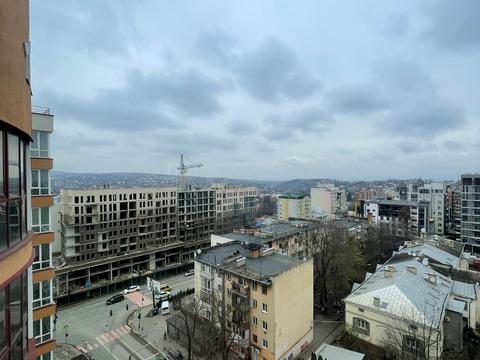 квартира за адресою Героїв Майдану вул. (Червоноармійська), 53