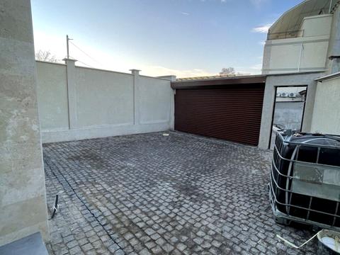 будинок за адресою Дениса Максишка вул. (Марії Демченко)