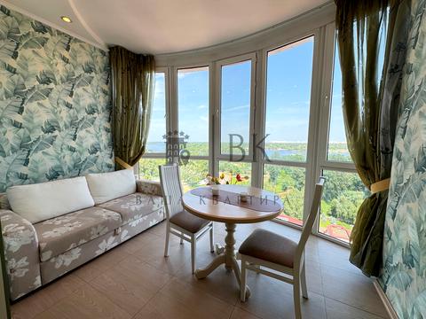 квартира за адресою Володимира Івасюка просп. (Героїв Сталінграду), 6