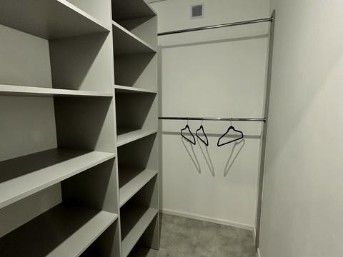 квартира за адресою Миколаївська вул., (3 черга (будинок 1))