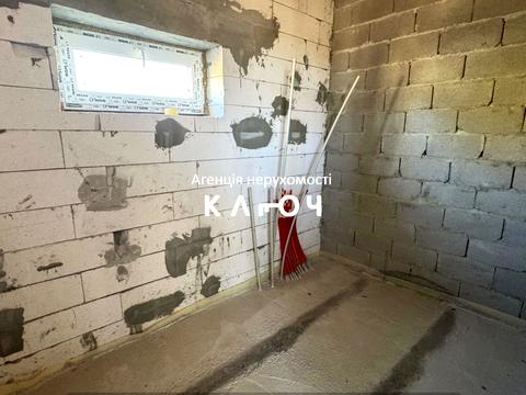 будинок за адресою Українська