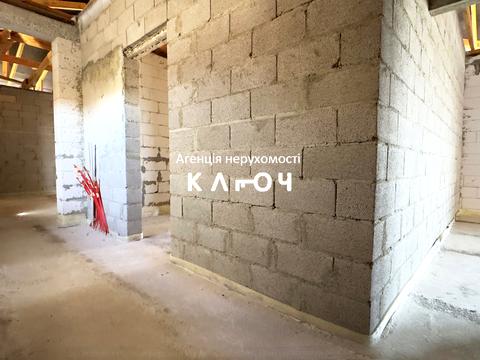 будинок за адресою Українська