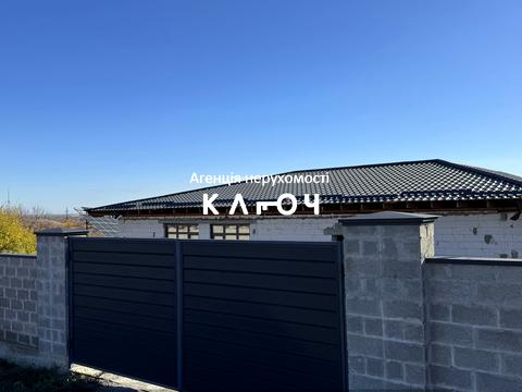 будинок за адресою Українська