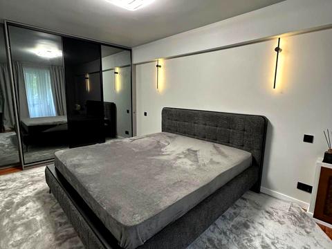 квартира за адресою Велика Васильківська вул. (Червоноармійська), 124-А