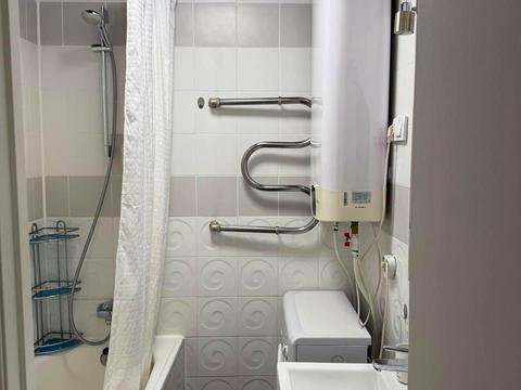 квартира за адресою Велика Васильківська вул. (Червоноармійська), 124-А