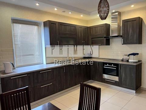 будинок за адресою Миколи Закревського вул.