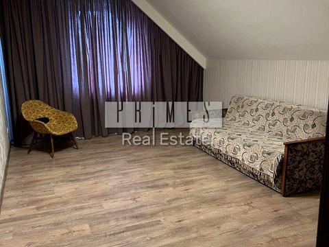 будинок за адресою Миколи Закревського вул.