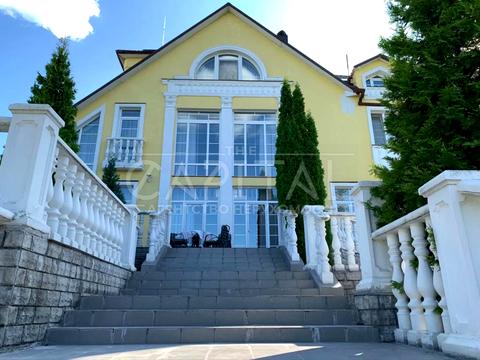 будинок за адресою Виноградна вул., 10