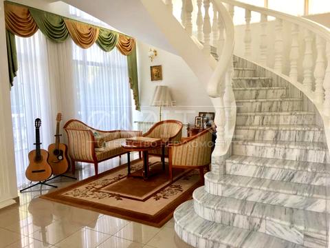 будинок за адресою Виноградна вул., 10