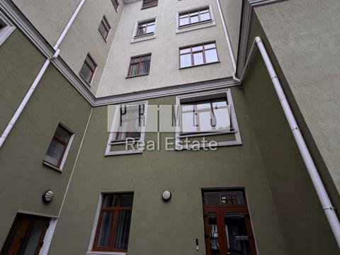 коммерческая по адресу Григория Кочура ул. (Александра Пироговского), 19