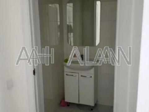 комерційна за адресою Банкова вул., 3