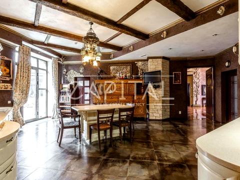 дом по адресу  ул.