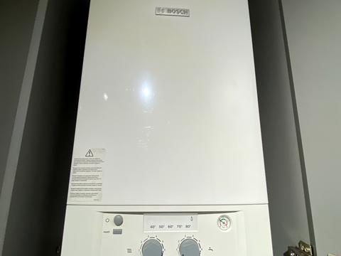 квартира за адресою Весняна вул., 12