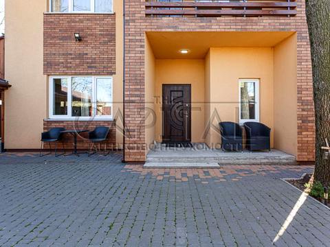 будинок за адресою Георгія Мальцева вул., 1