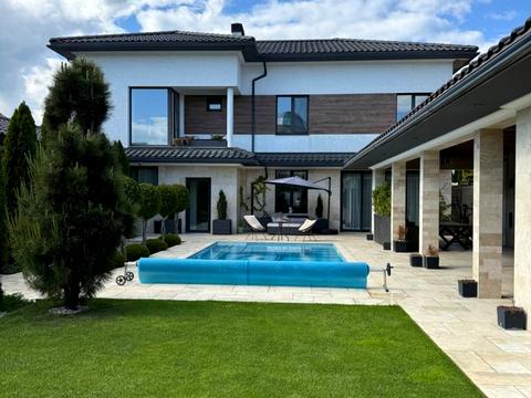 будинок за адресою Берегова вул.