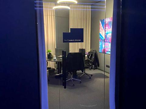 комерційна за адресою Антоновича вул. (Горького), 74